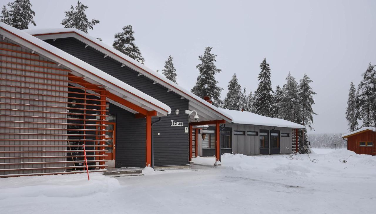 Nuoriso- Ja Luontomatkailukeskus Oivanki Buitenkant foto